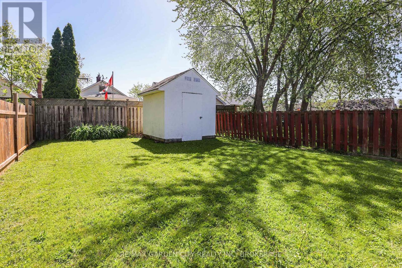 144 Mcalpine Avenue S, Welland, Ontario  L3B 1T6 - Photo 24 - X12559836