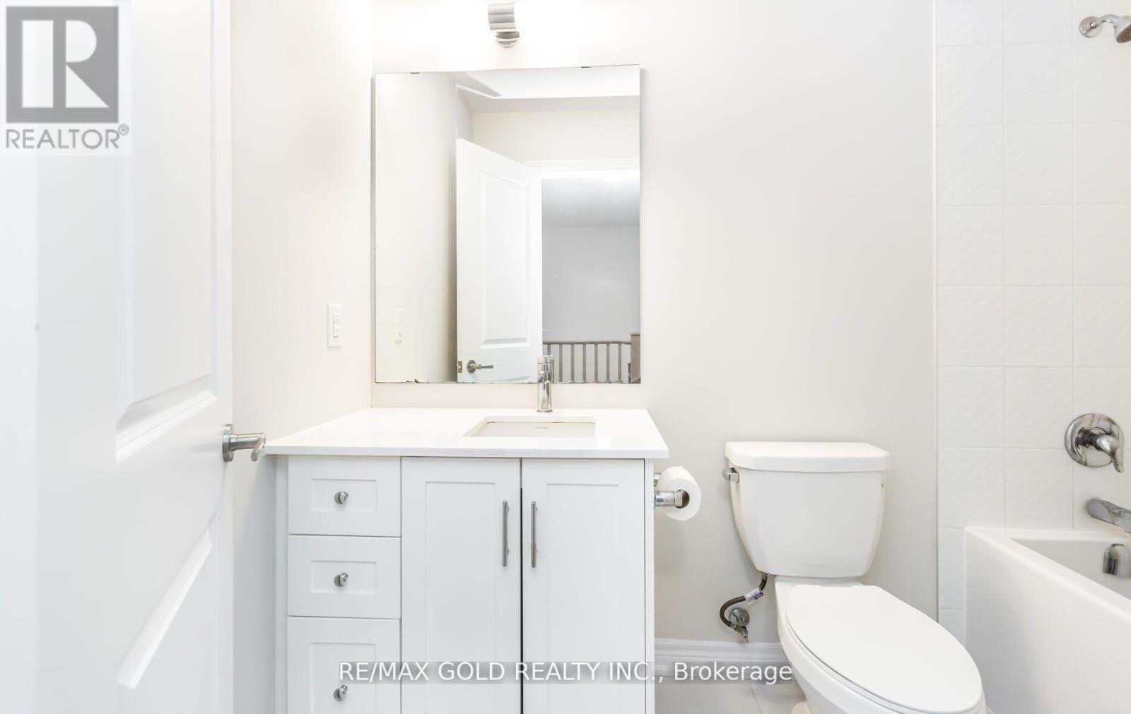 38 - 10 Birmingham Drive, Cambridge, Ontario  N1R 0C6 - Photo 31 - X12559652