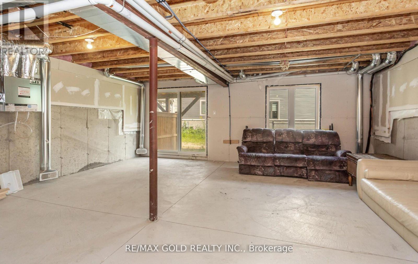 38 - 10 Birmingham Drive, Cambridge, Ontario  N1R 0C6 - Photo 33 - X12559652