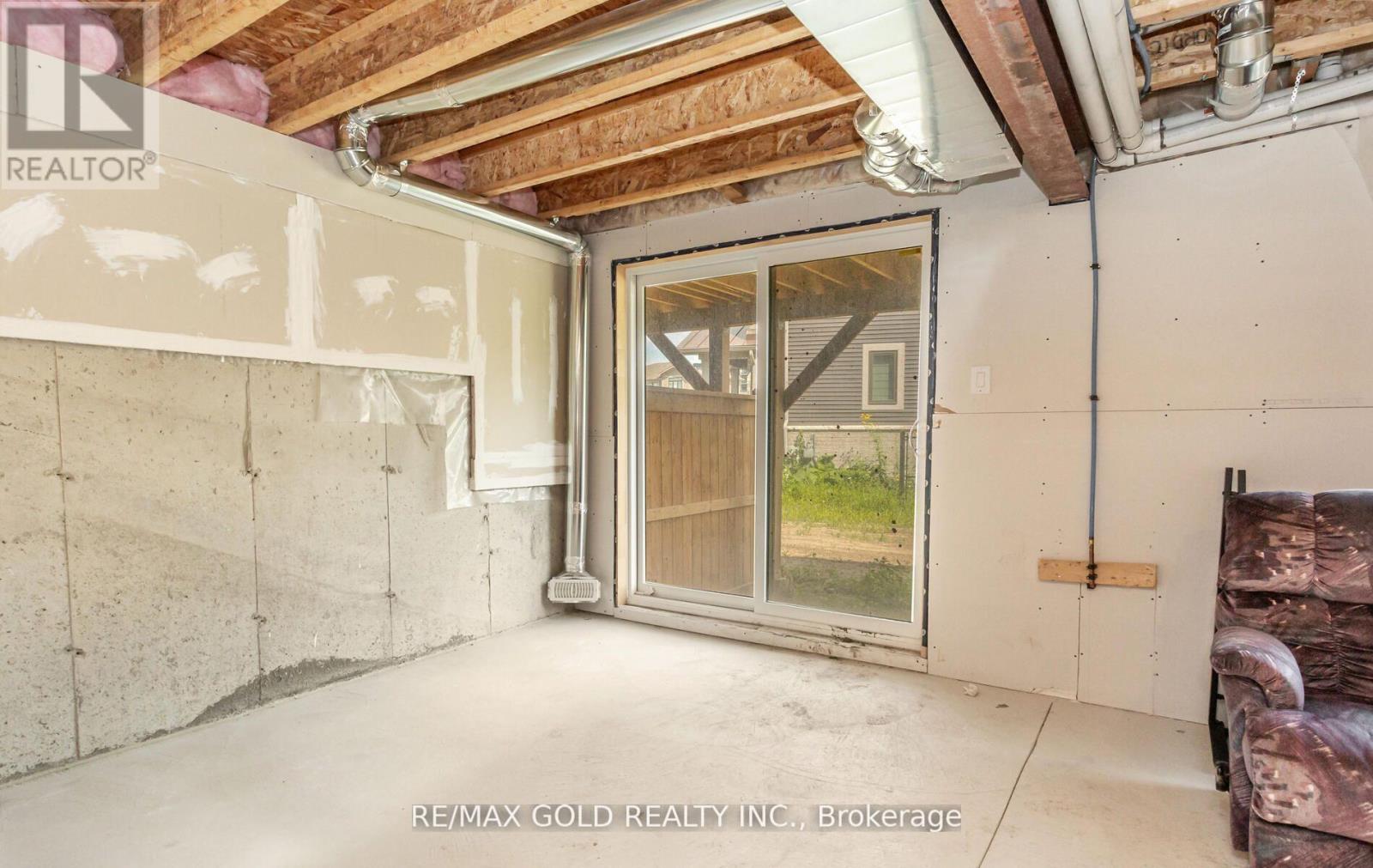 38 - 10 Birmingham Drive, Cambridge, Ontario  N1R 0C6 - Photo 34 - X12559652