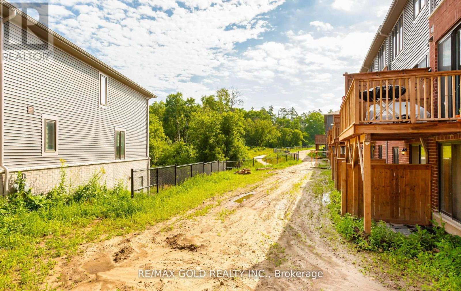 38 - 10 Birmingham Drive, Cambridge, Ontario  N1R 0C6 - Photo 36 - X12559652