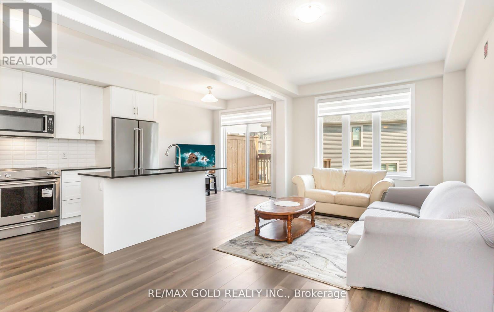 38 - 10 Birmingham Drive, Cambridge, Ontario  N1R 0C6 - Photo 9 - X12559652