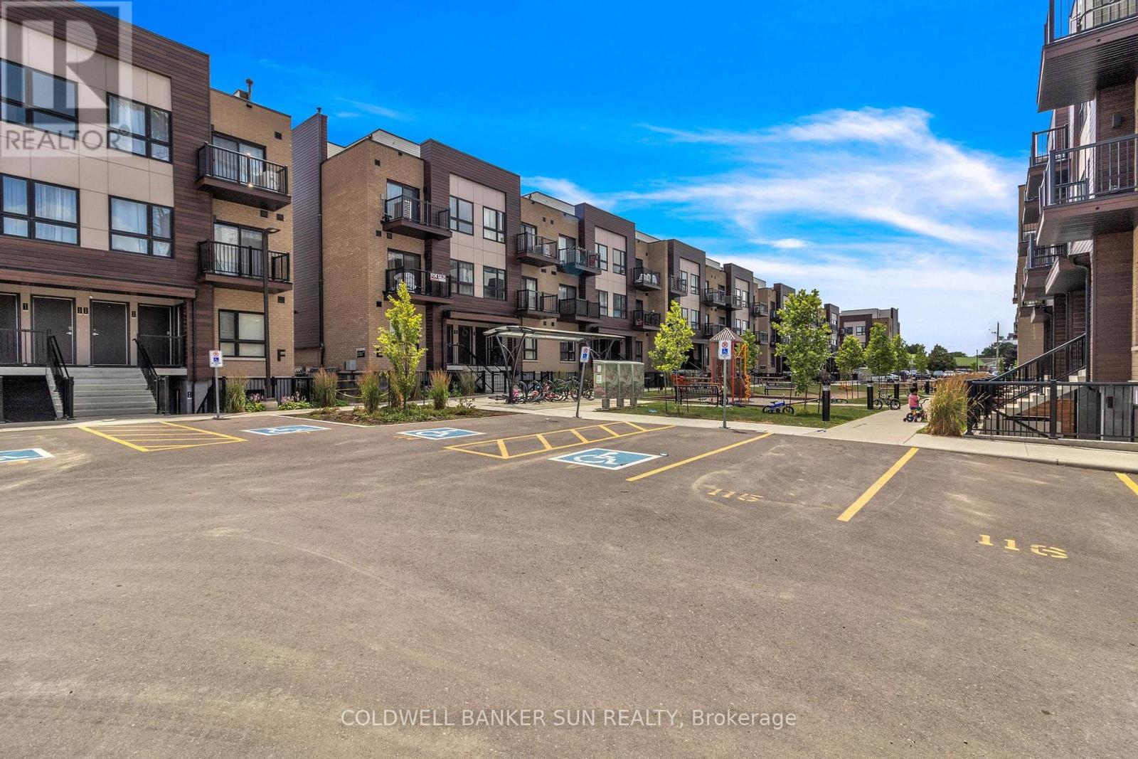 E12 - 20 PALACE STREET, Kitchener, Ontario