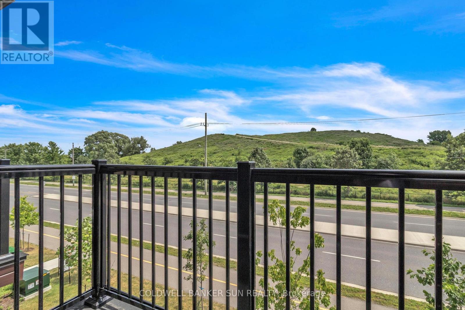 E12 - 20 Palace Street, Kitchener, Ontario  N2E 3R9 - Photo 20 - X12559658