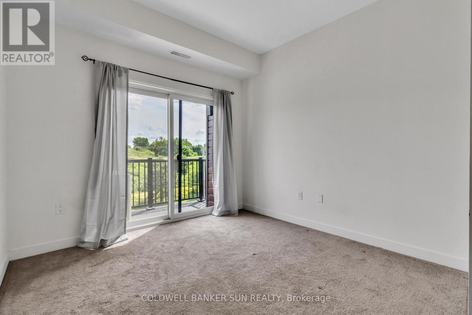 E12 - 20 Palace Street, Kitchener, Ontario  N2E 3R9 - Photo 22 - X12559658