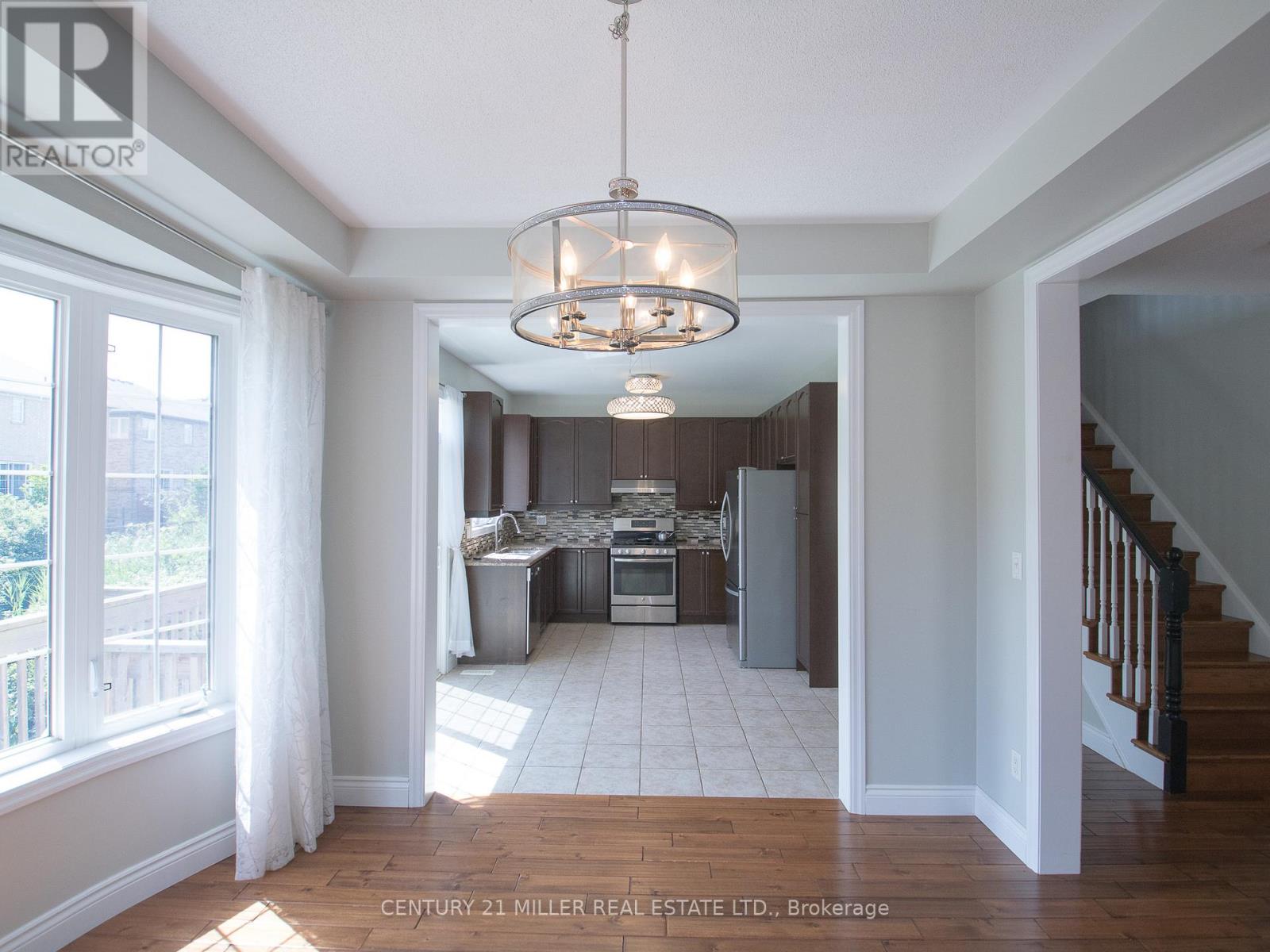 278 Montreal Circle, Hamilton, Ontario  L8E 5W5 - Photo 11 - X12559672