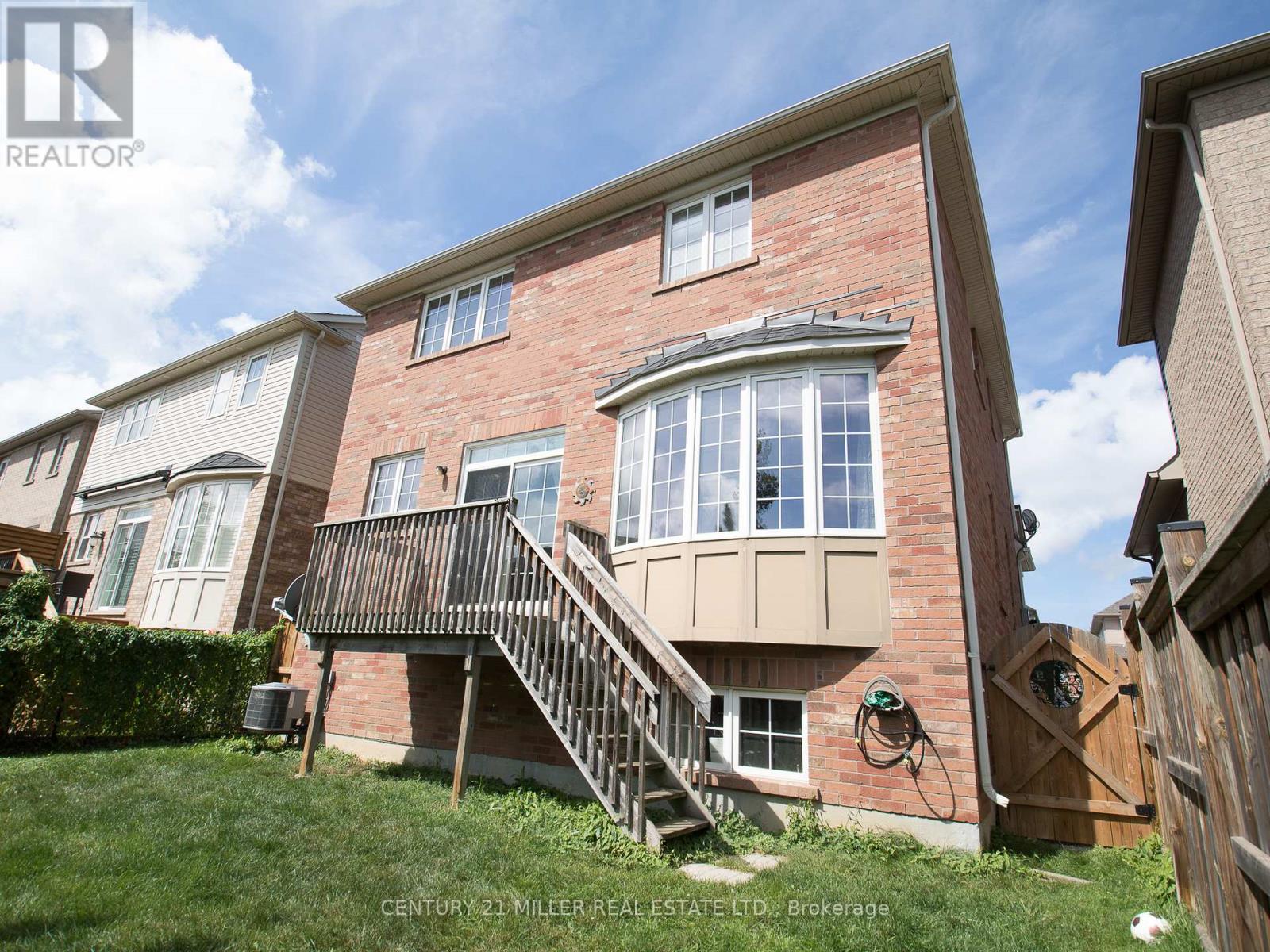 278 Montreal Circle, Hamilton, Ontario  L8E 5W5 - Photo 5 - X12559672