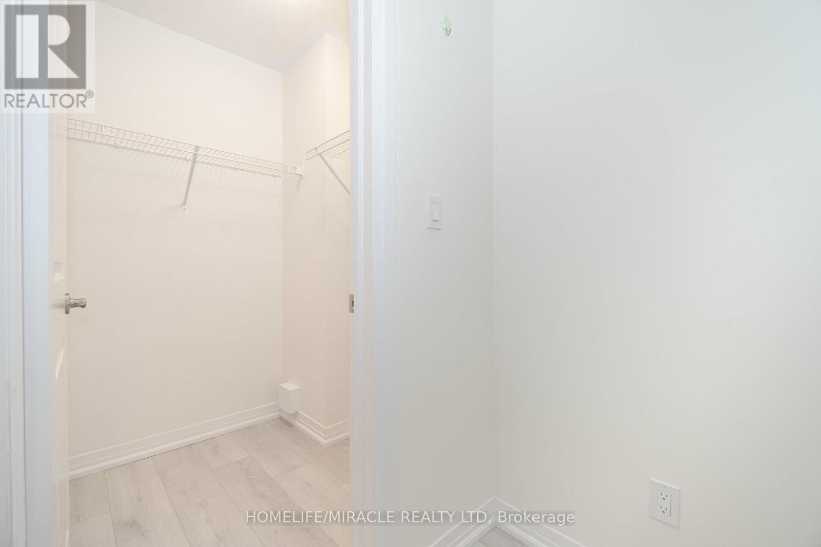 83 - 261 Woodbine Avenue, Kitchener, Ontario  N2R 0P7 - Photo 21 - X12559676