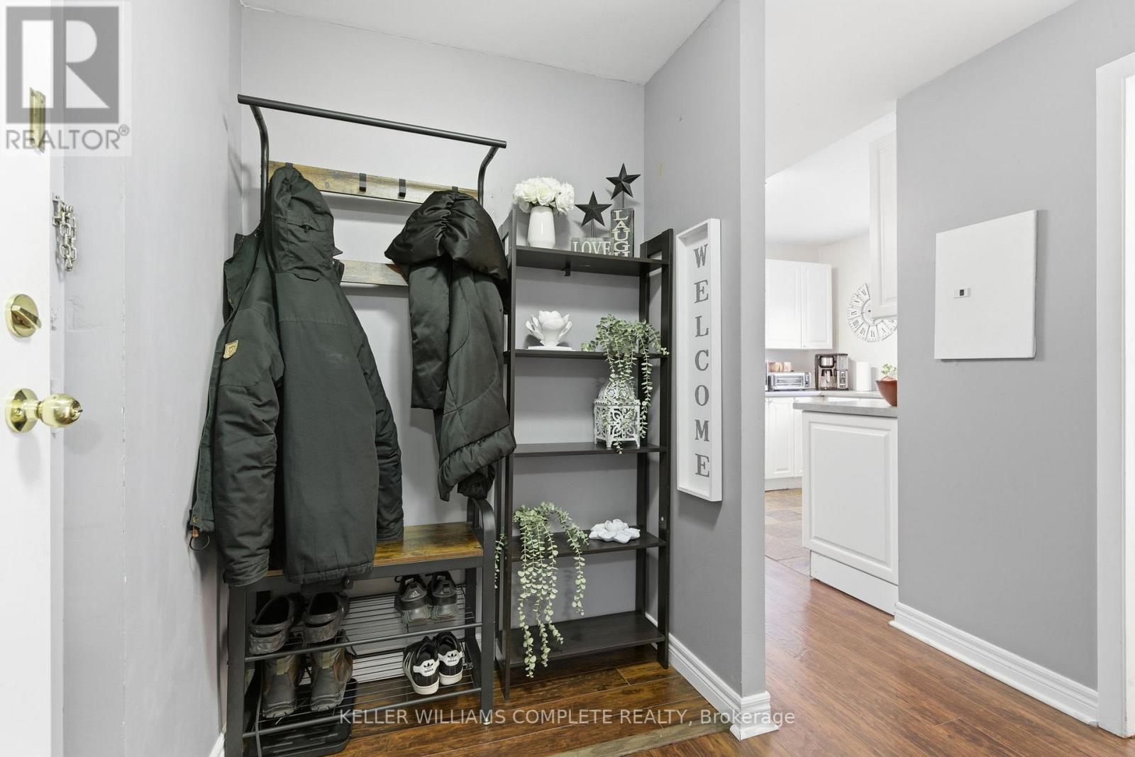 310 - 836 Concession Street, Hamilton, Ontario  L8V 1E2 - Photo 2 - X12559758