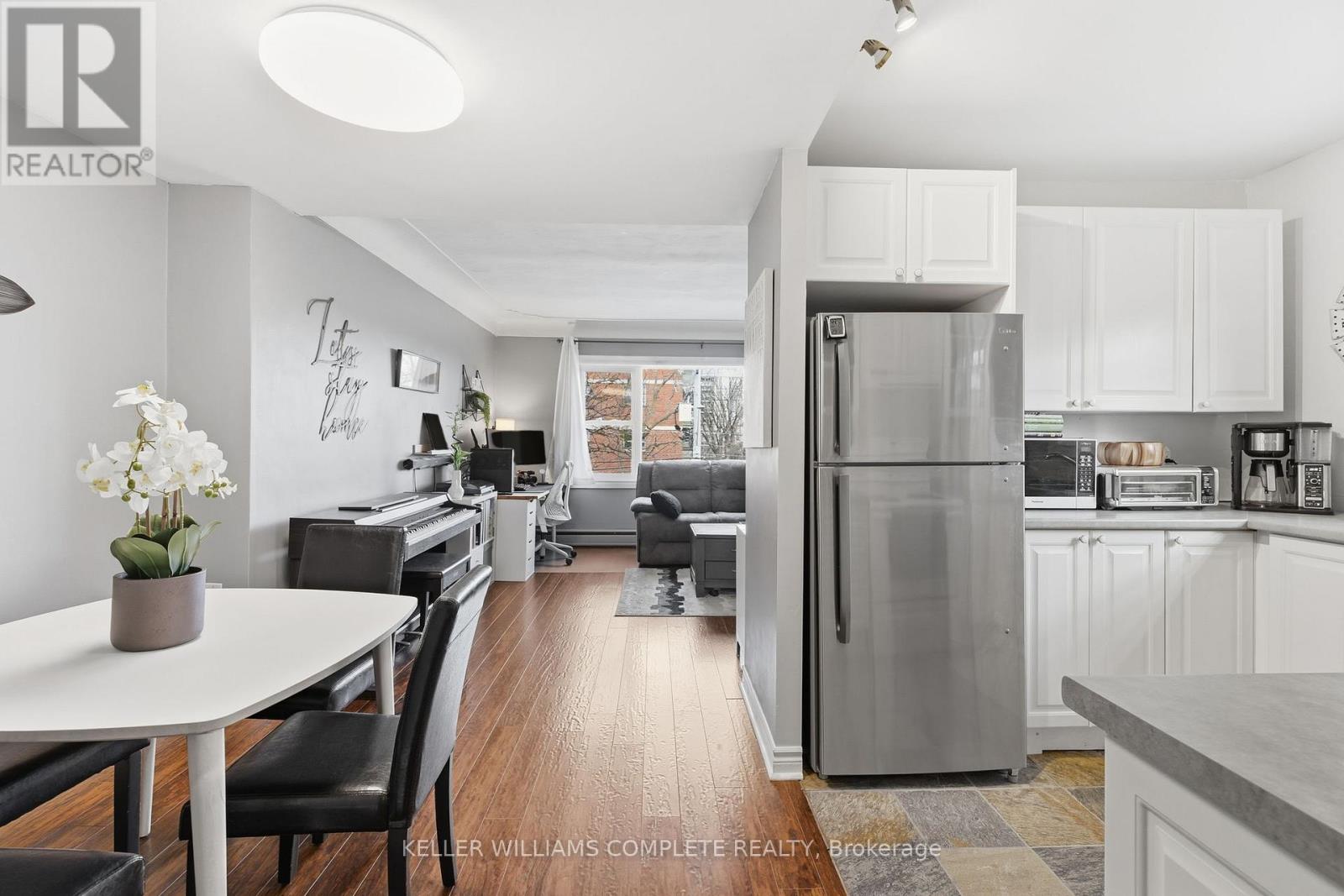 310 - 836 Concession Street, Hamilton, Ontario  L8V 1E2 - Photo 4 - X12559758