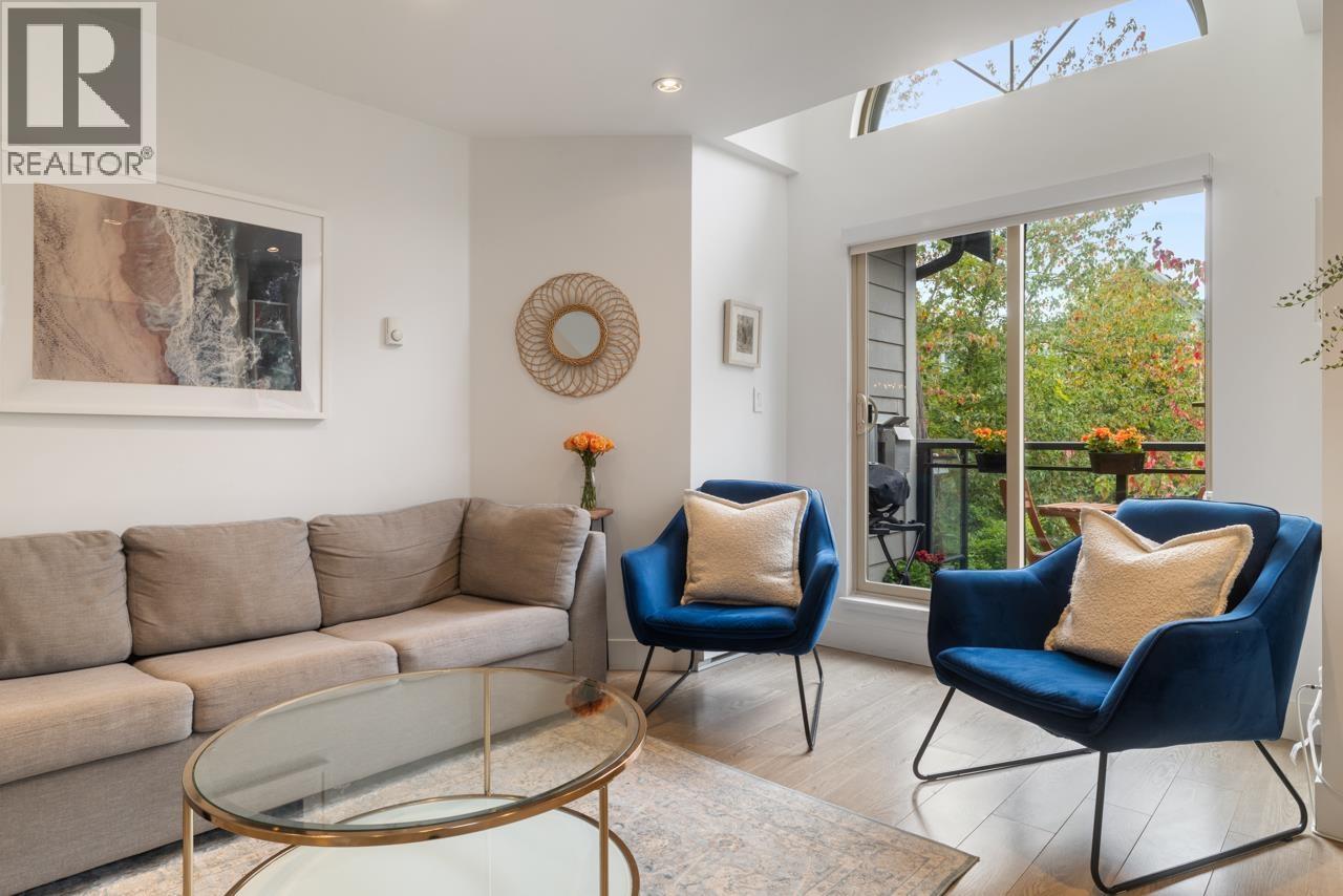 308 755 W 15th Avenue, Vancouver, British Columbia  V5Z 1R6 - Photo 3 - R3068770