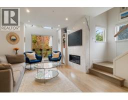 308 755 W 15TH AVENUE