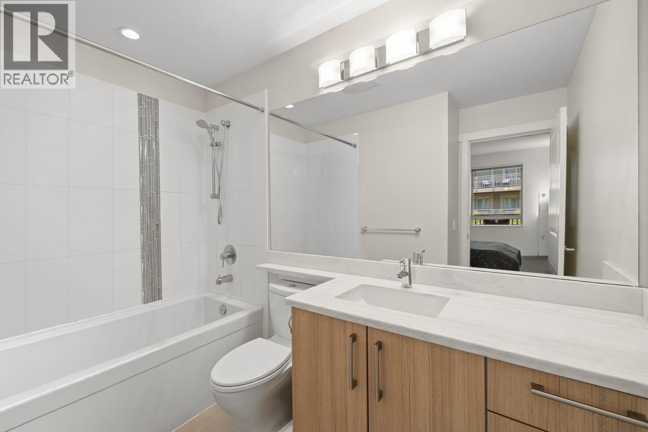 304 139 W 22nd Street, North Vancouver, British Columbia  V7M 0B5 - Photo 15 - R3068798