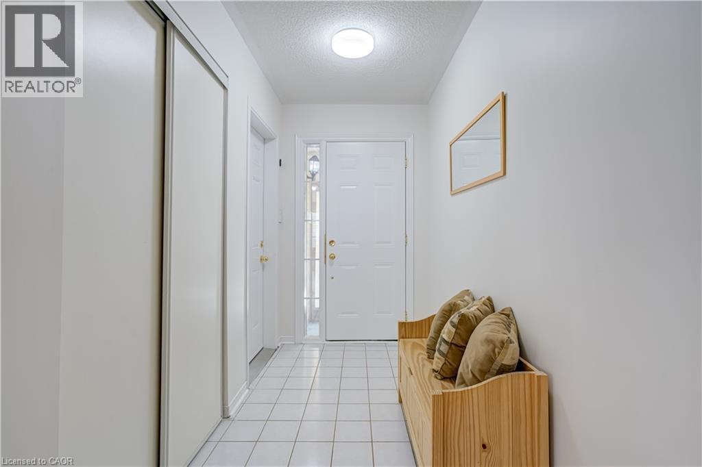 61 Cedarwood Crescent, Brampton, Ontario  L6X 4J9 - Photo 2 - 40789430