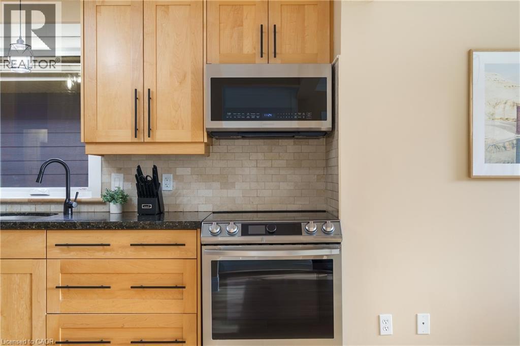 11 Mcmaster Avenue, Dundas, Ontario  L9H 4M6 - Photo 15 - 40788920