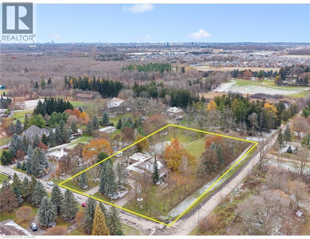 35 Charing Cross, Waterloo, Ontario  N2J 4G8 - Photo 2 - 40788787