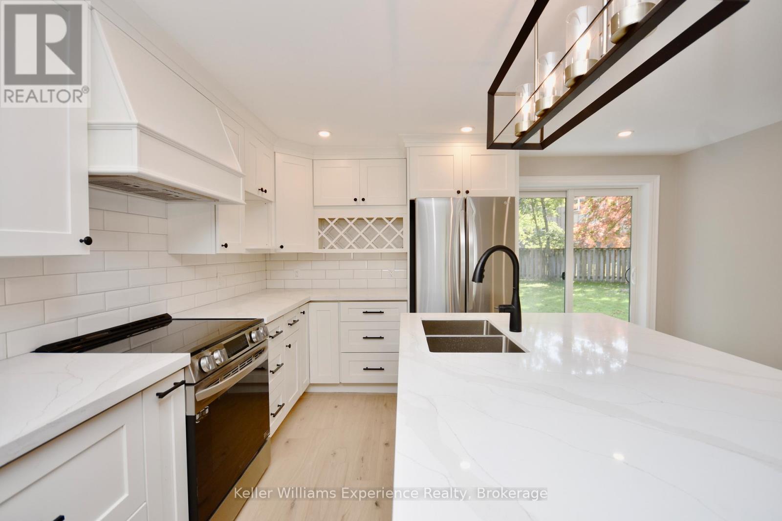 159 Cedar Island Road, Orillia, Ontario  L3V 1S9 - Photo 13 - S12559844