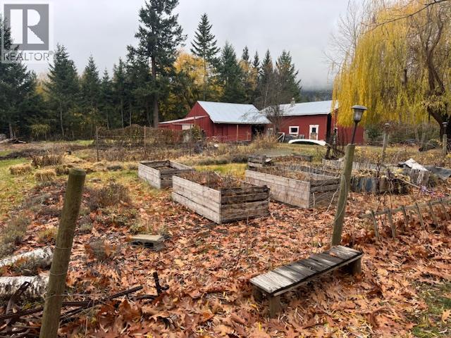 1059 Tappen Valley Road, Tappen, British Columbia  V0E 2X3 - Photo 29 - 10369641