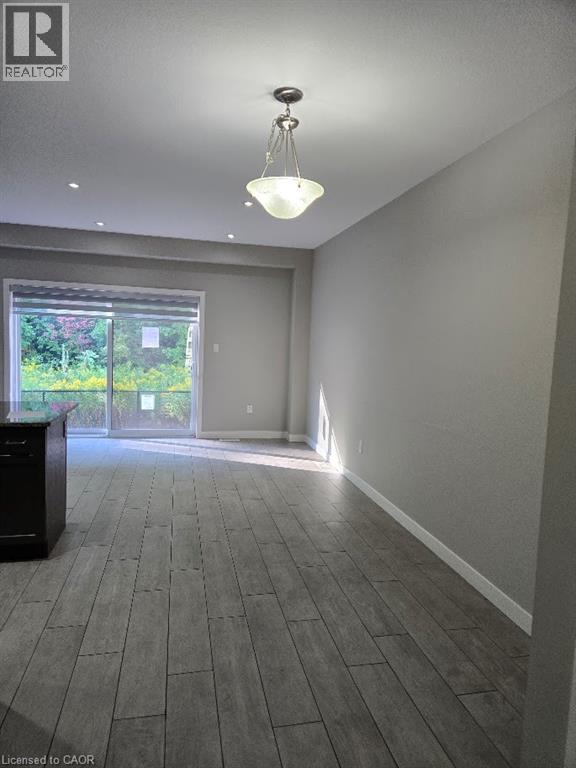 940 Robert Ferrie Drive, Kitchener, Ontario  N2R 0P9 - Photo 3 - 40774319