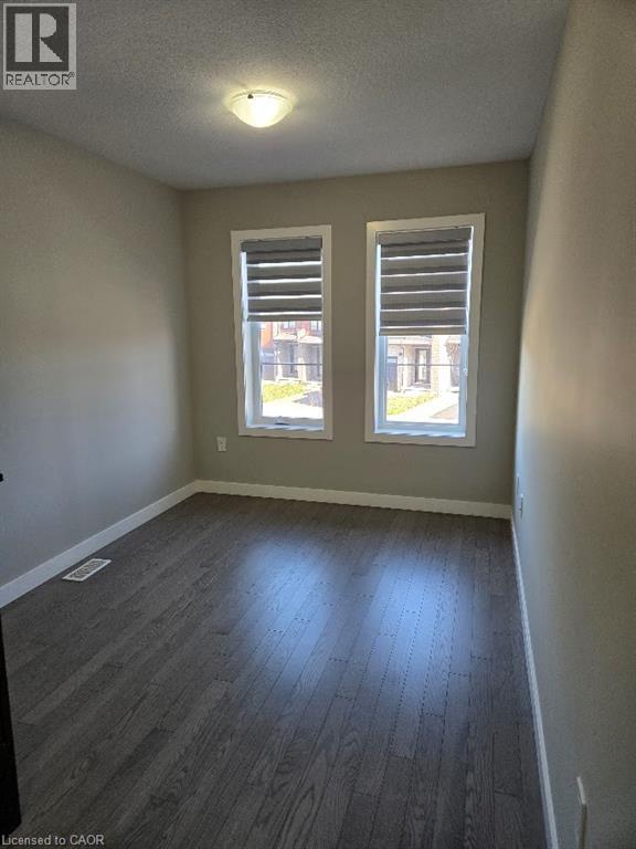 940 Robert Ferrie Drive, Kitchener, Ontario  N2R 0P9 - Photo 8 - 40774319