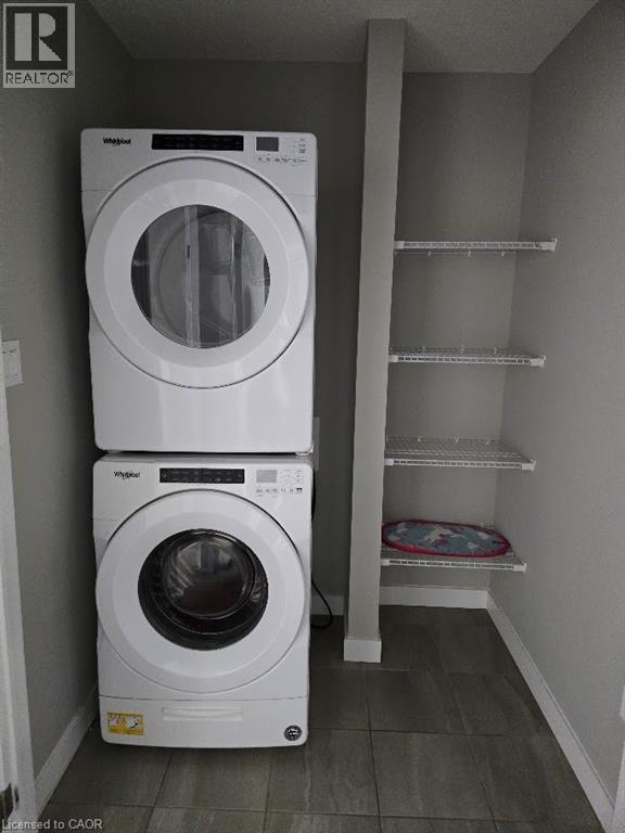 940 Robert Ferrie Drive, Kitchener, Ontario  N2R 0P9 - Photo 11 - 40774319