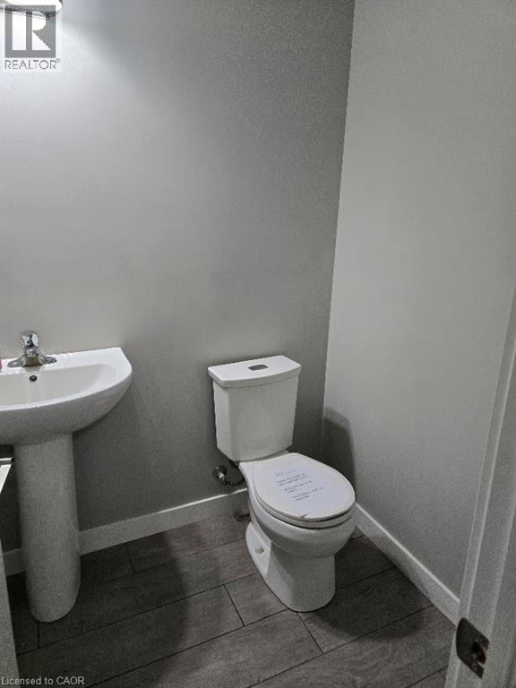 940 Robert Ferrie Drive, Kitchener, Ontario  N2R 0P9 - Photo 7 - 40774319