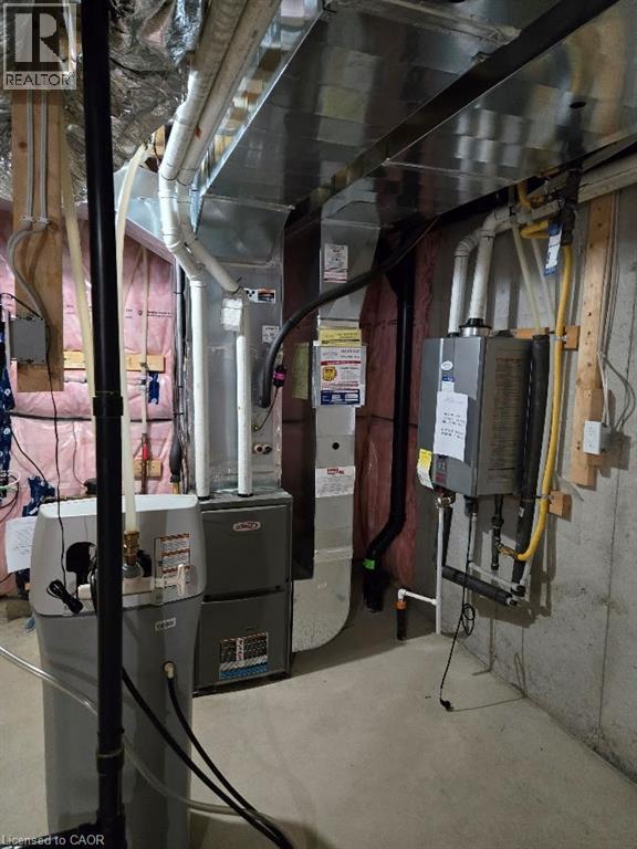 940 Robert Ferrie Drive, Kitchener, Ontario  N2R 0P9 - Photo 22 - 40774319