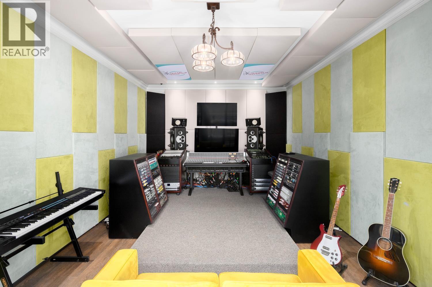 8483 Wiltshire Street, Vancouver, British Columbia  V6P 5H6 - Photo 37 - R3068794