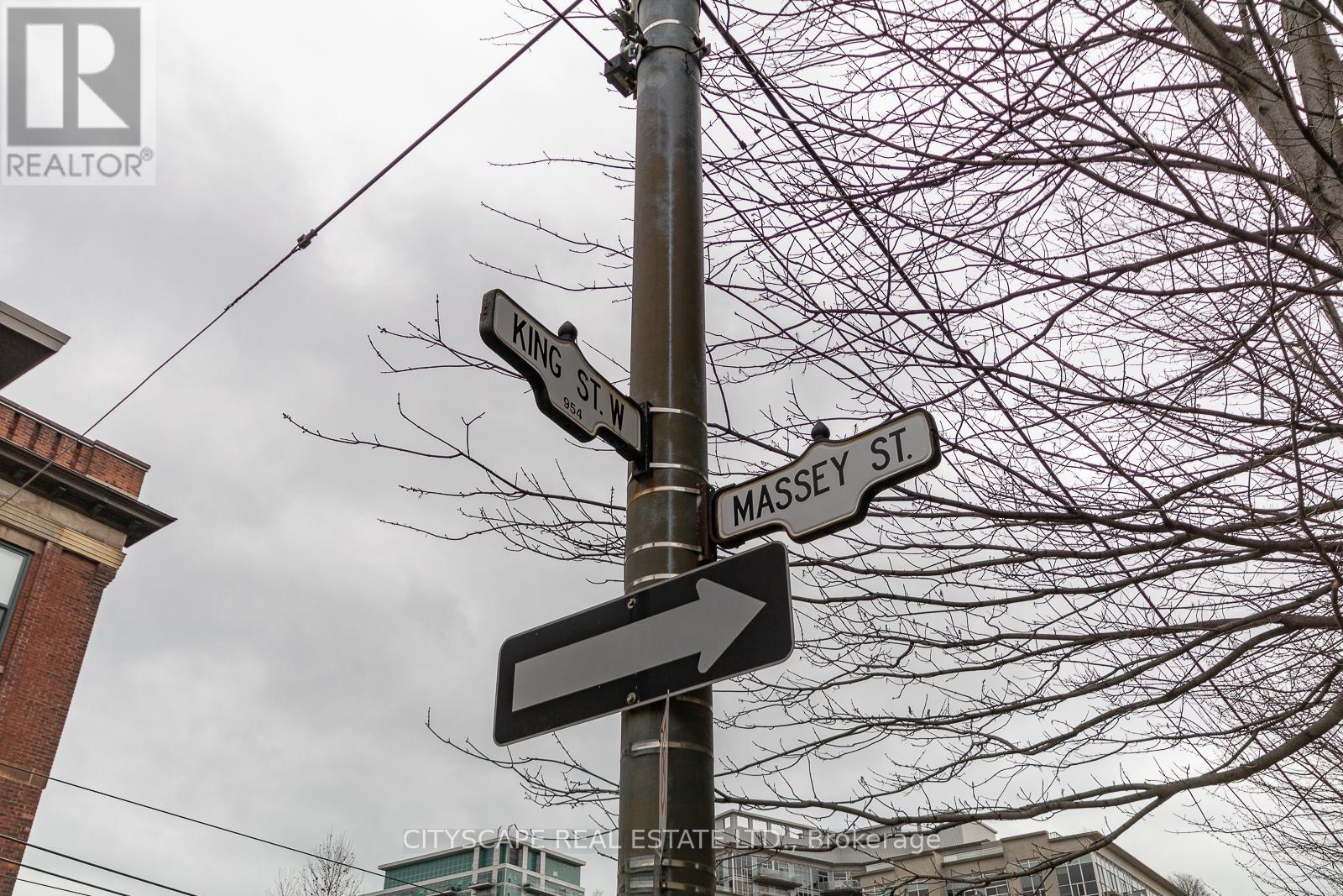 A - 36-A Massey Street, Toronto, Ontario  M6J 3T7 - Photo 17 - C12557180