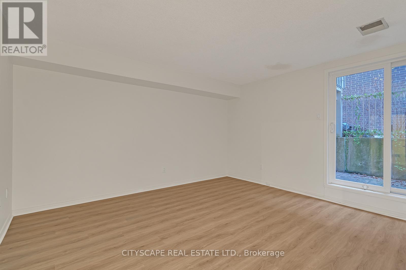 A - 36-A Massey Street, Toronto, Ontario  M6J 3T7 - Photo 10 - C12557180