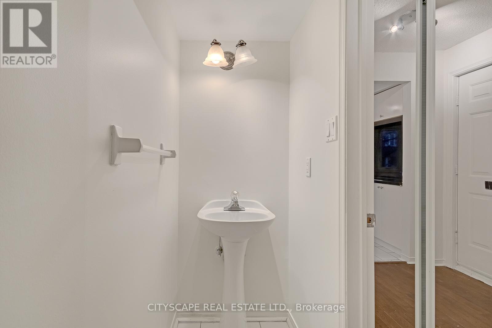 A - 36-A Massey Street, Toronto, Ontario  M6J 3T7 - Photo 4 - C12557180