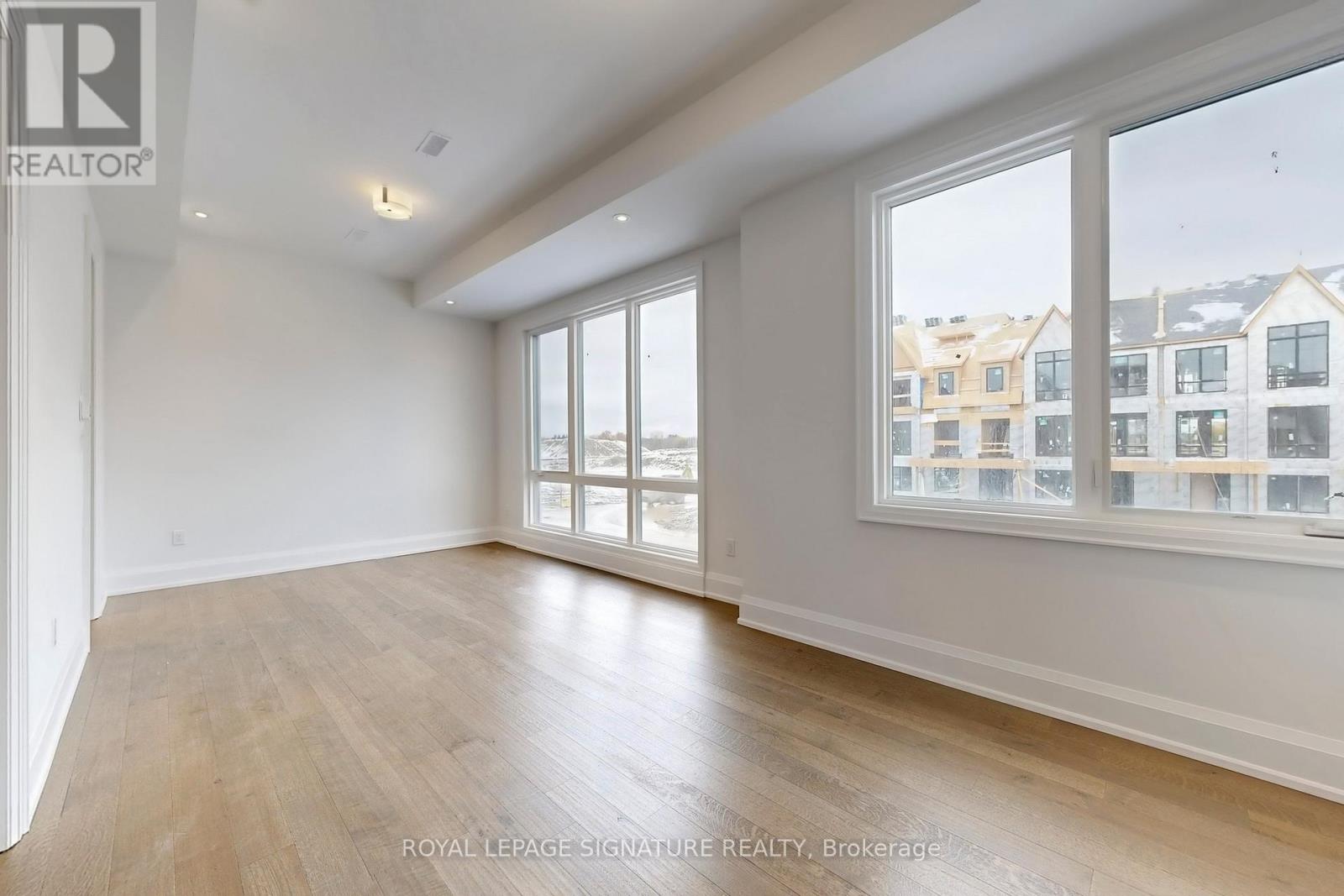 412 York Downs Boulevard, Markham, Ontario  L6C 3R4 - Photo 21 - N12396590