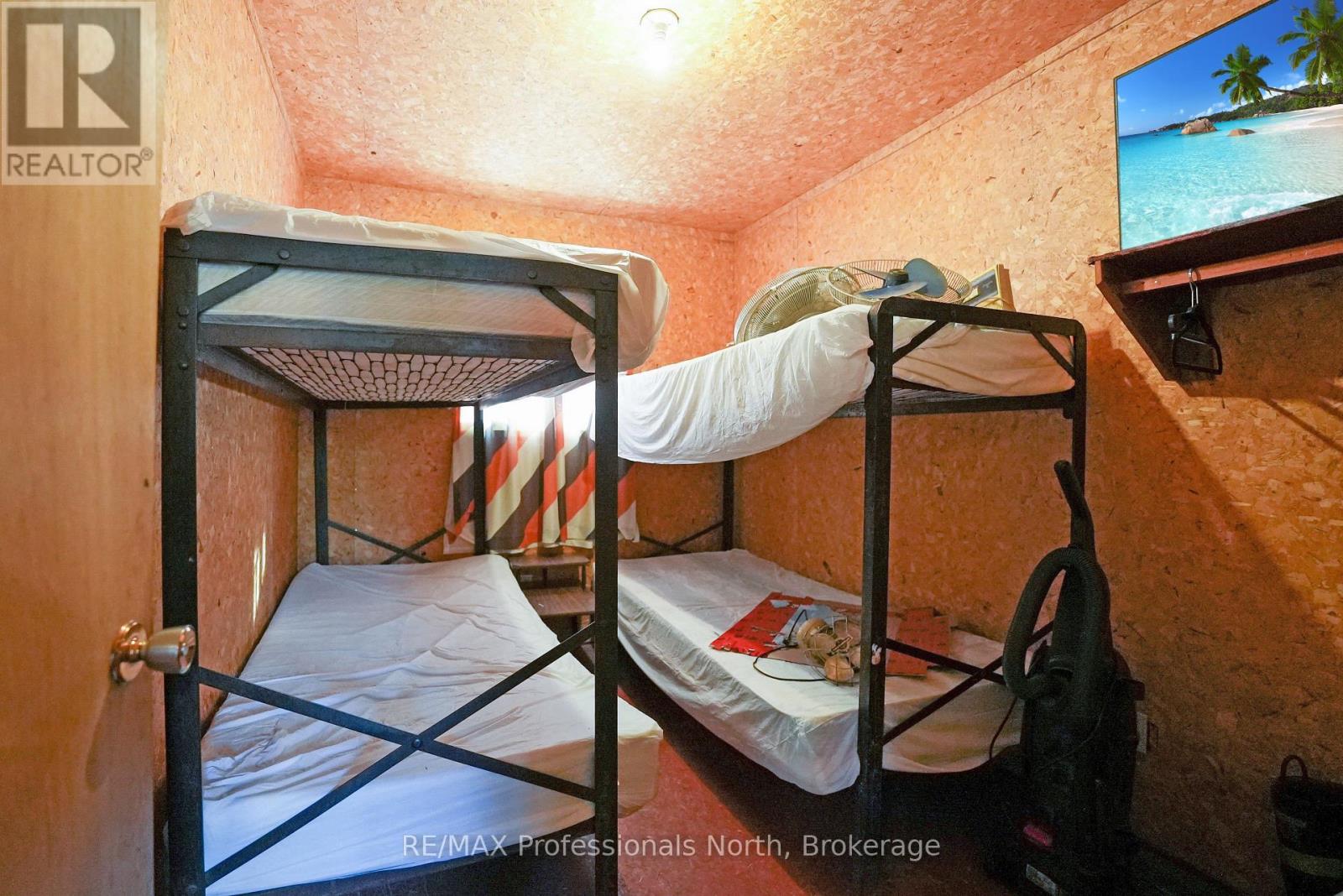 1171 Fishtail Lake Road, Dysart Et Al, Ontario  K0L 1M1 - Photo 14 - X12559814