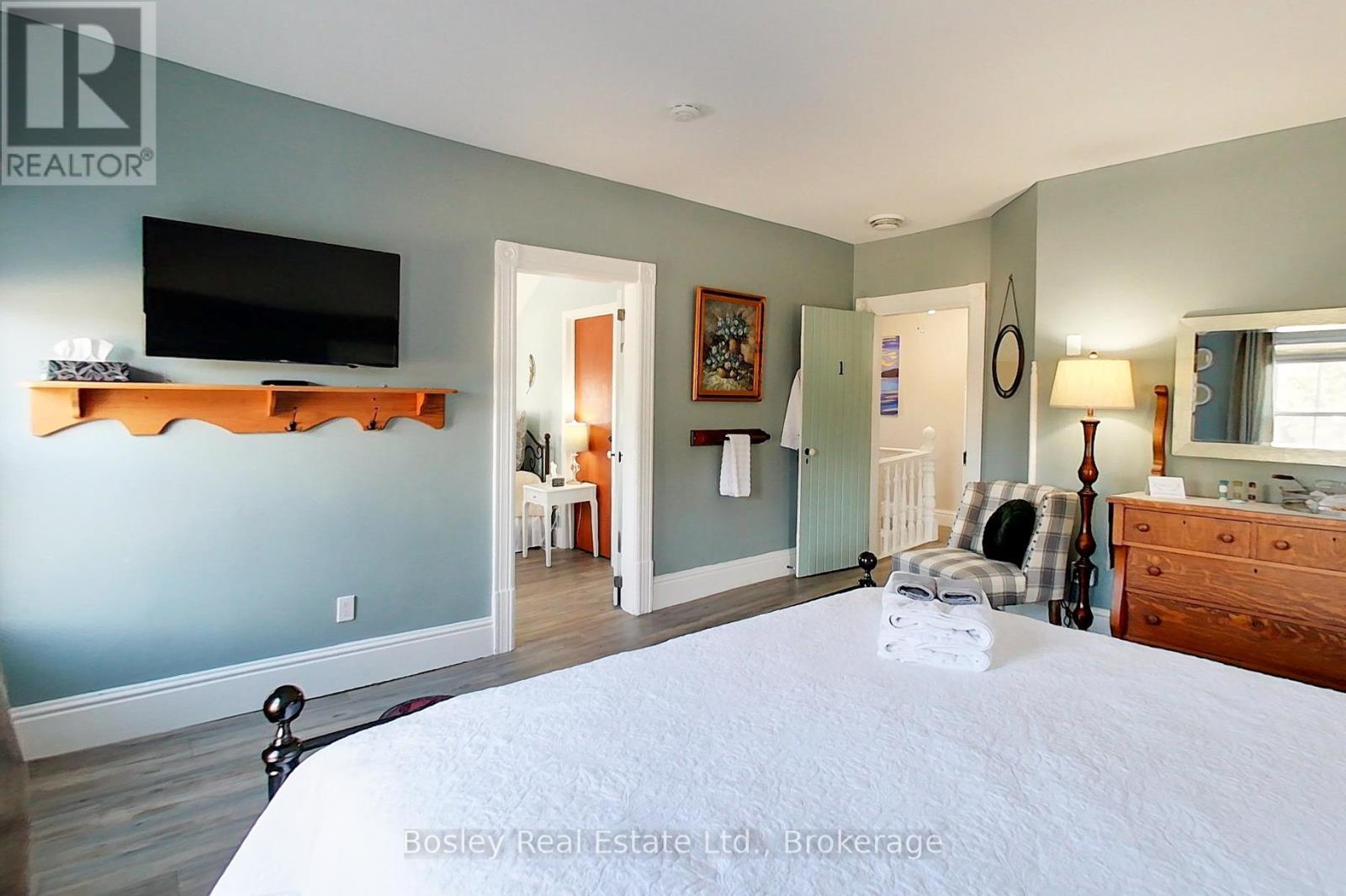 726004 22b Side Road, Grey Highlands, Ontario  N4L 1W6 - Photo 17 - X12559816