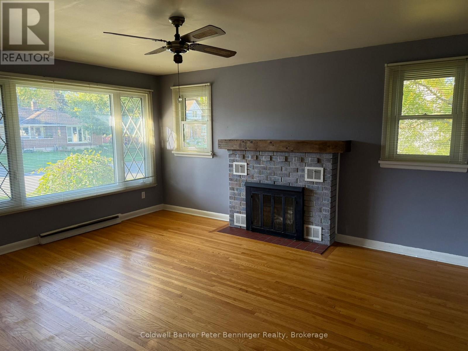 2 Elgin Street, Brockton, Ontario  N0G 2V0 - Photo 12 - X12559850