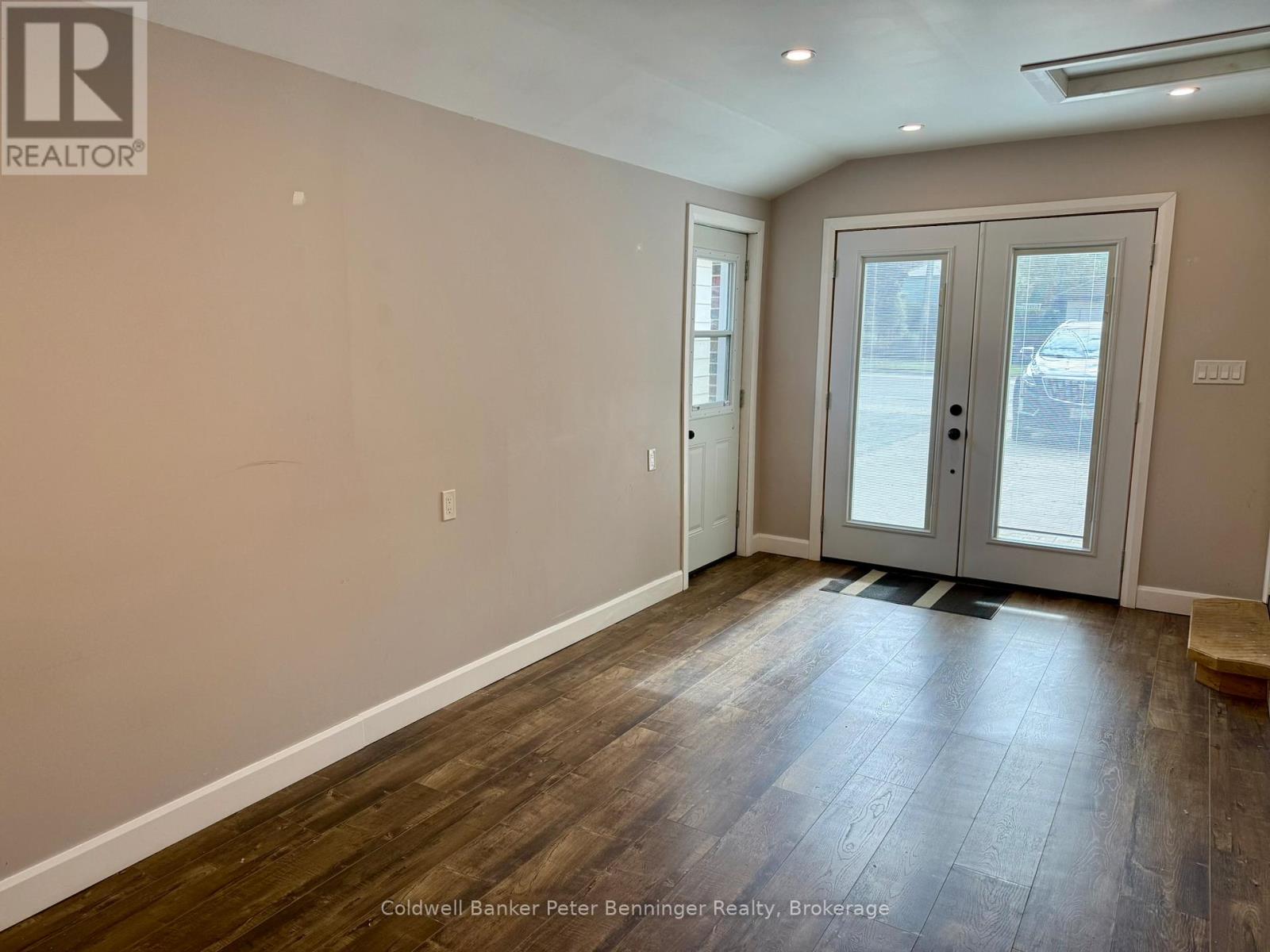 2 Elgin Street, Brockton, Ontario  N0G 2V0 - Photo 21 - X12559850