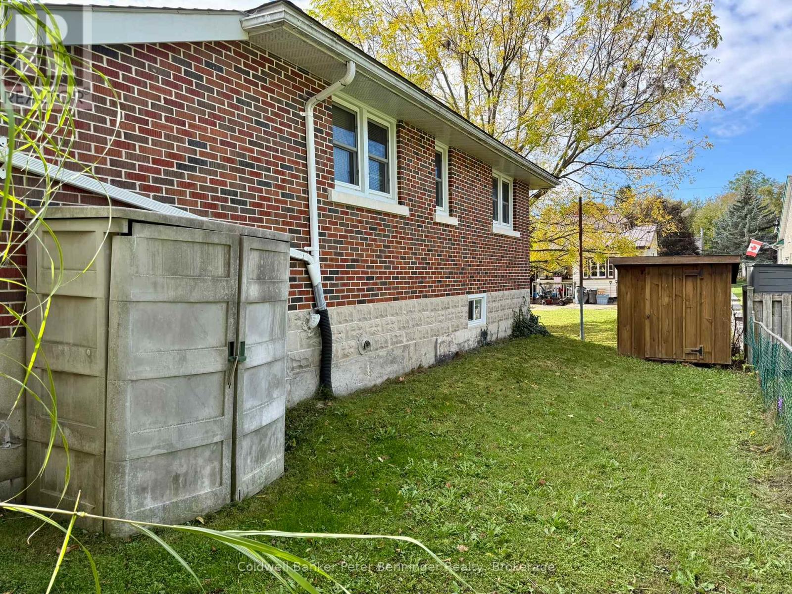 2 Elgin Street, Brockton, Ontario  N0G 2V0 - Photo 23 - X12559850