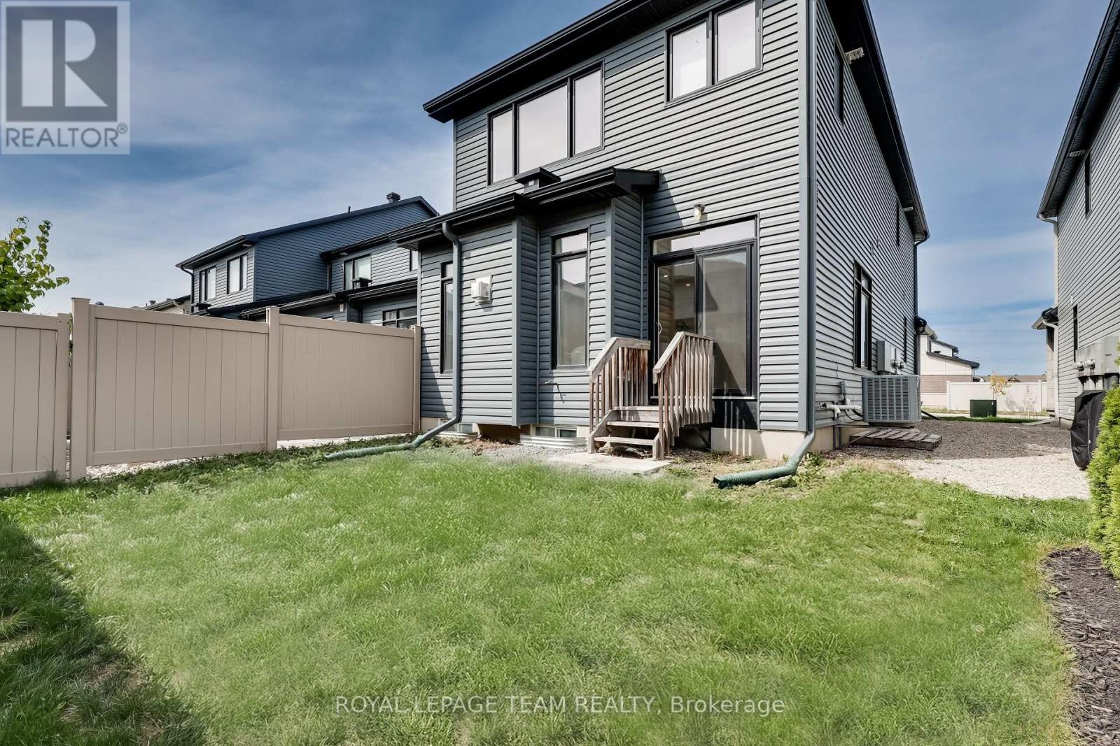 856 Clapham Terrace, Ottawa, Ontario  K2S 2P1 - Photo 46 - X12416333