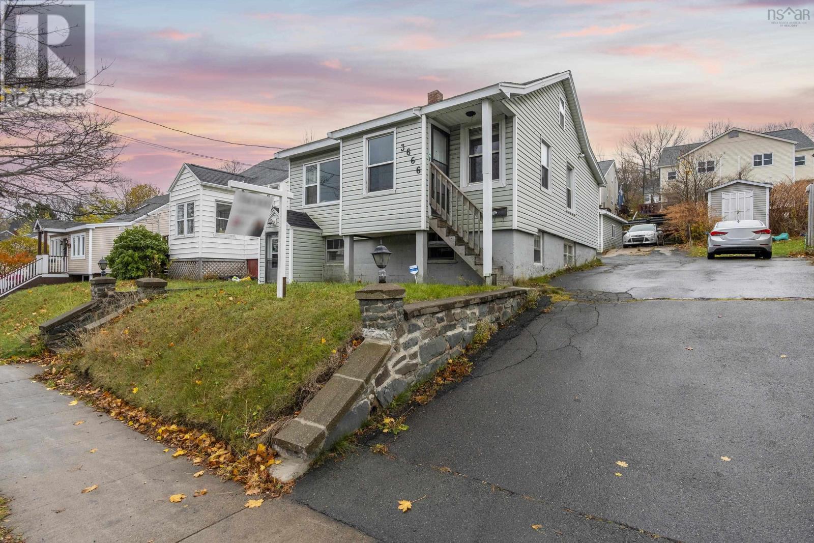 Property at 3666 Barrington Street image 3