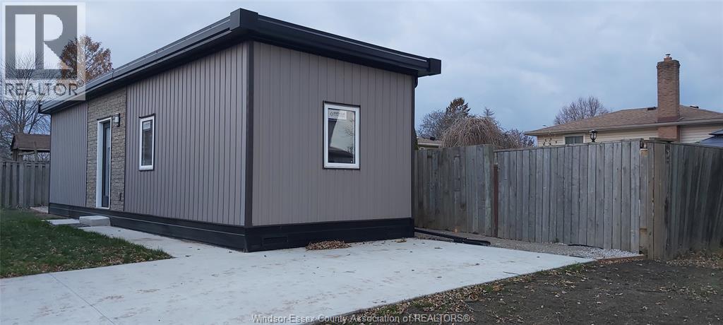 9694 Avery Lane Unit# 1, Windsor, Ontario  N8R 2A2 - Photo 2 - 25029122
