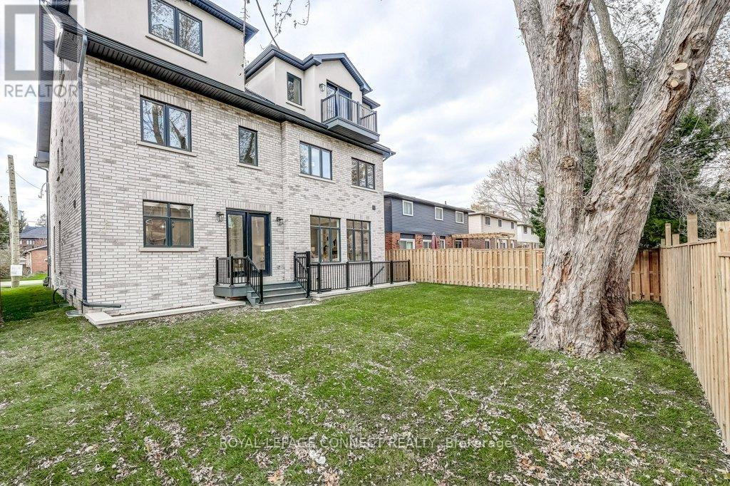 393 Rosebank Road, Pickering, Ontario  L1W 2N3 - Photo 44 - E12469566