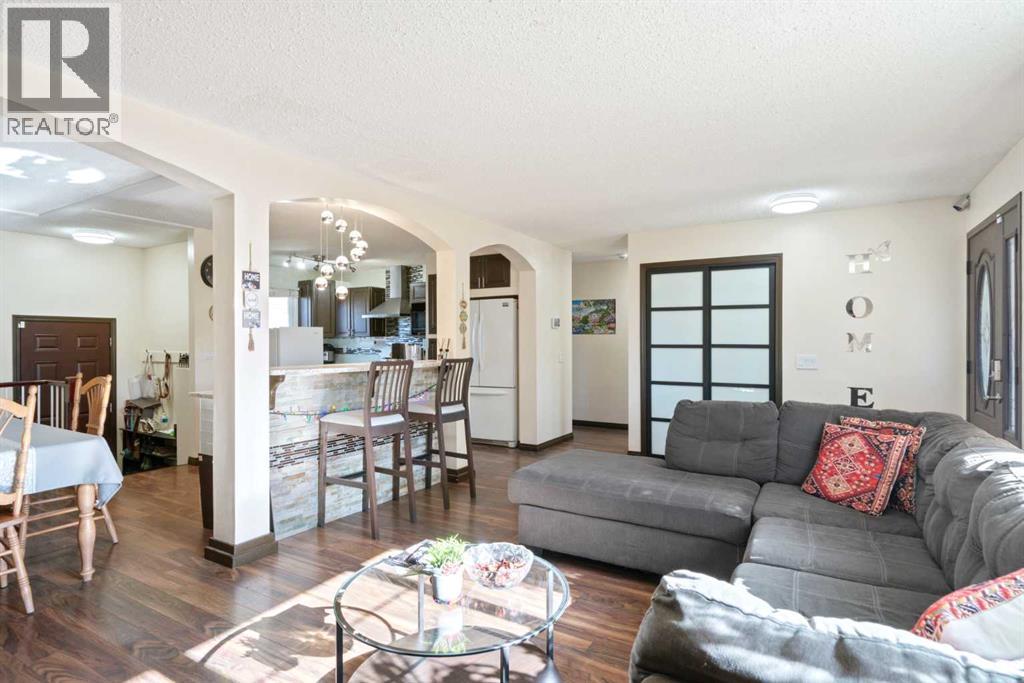 6108 28 Avenue Ne, Calgary, Alberta  T1Y 3C9 - Photo 13 - A2260304