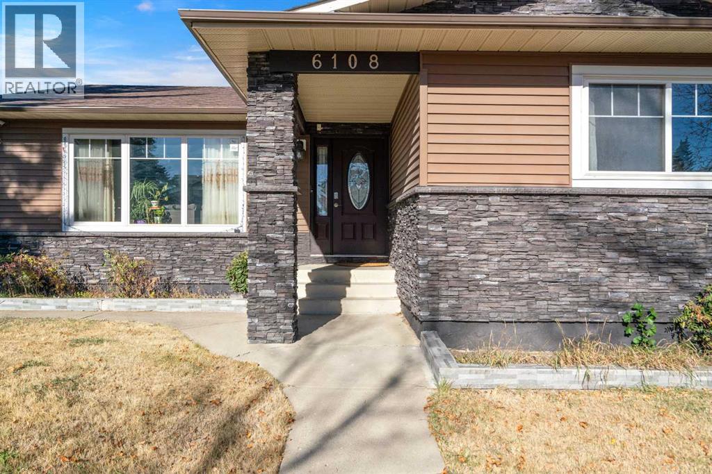 6108 28 Avenue Ne, Calgary, Alberta  T1Y 3C9 - Photo 2 - A2260304
