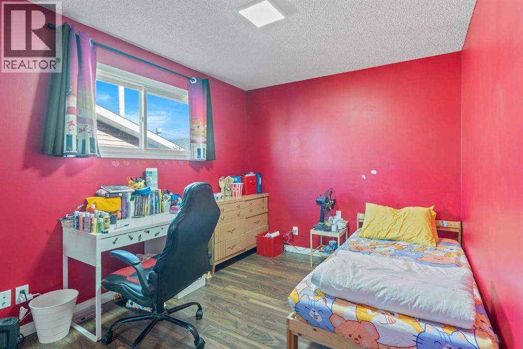 6108 28 Avenue Ne, Calgary, Alberta  T1Y 3C9 - Photo 29 - A2260304