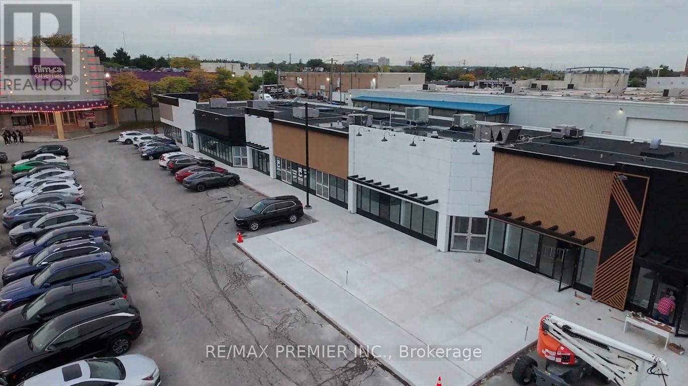 12 - 171 Speers Road, Oakville, Ontario  L6K 3W8 - Photo 4 - W12028472