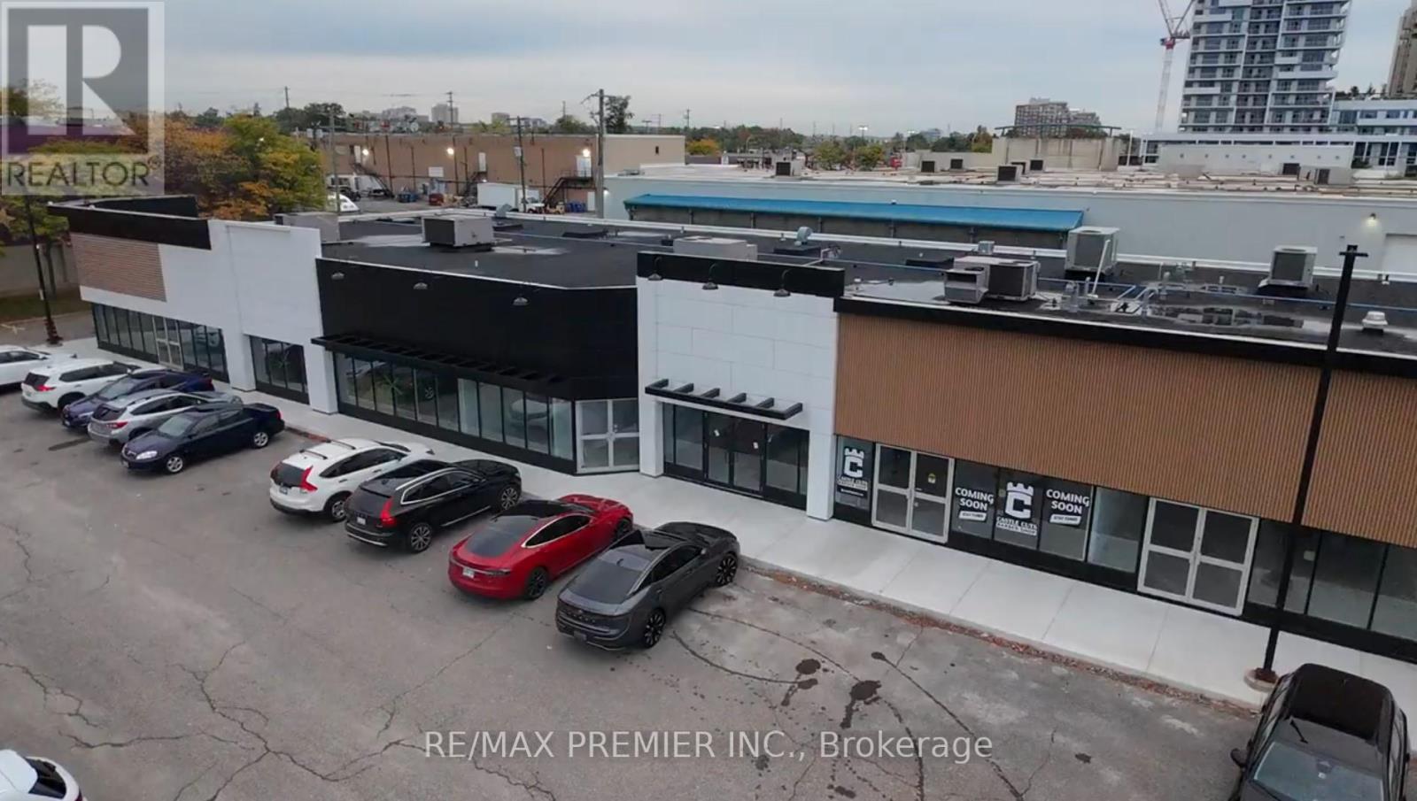 11 - 171 SPEERS ROAD, Oakville, Ontario