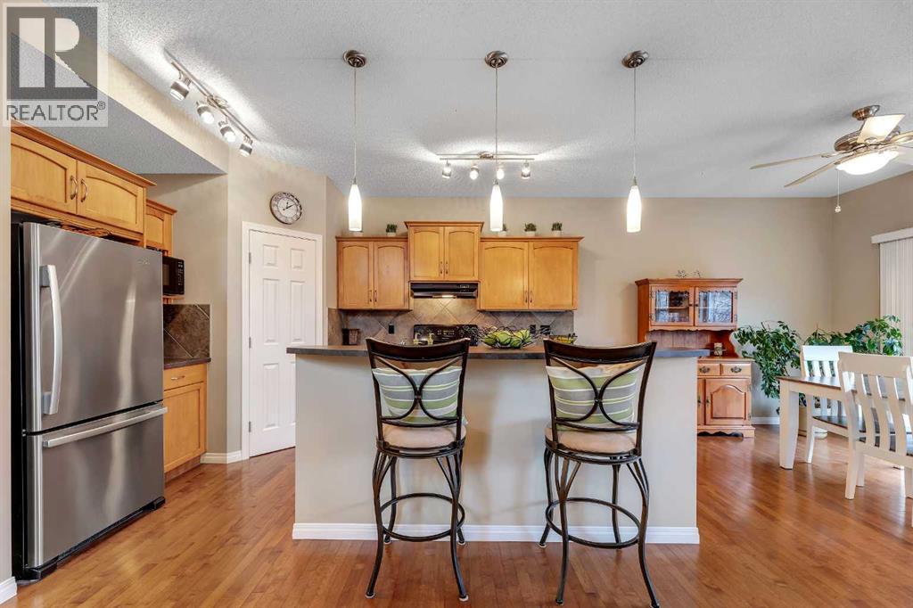 136 Copperfield Close Se, Calgary, Alberta  T2Z 4L3 - Photo 6 - A2270697