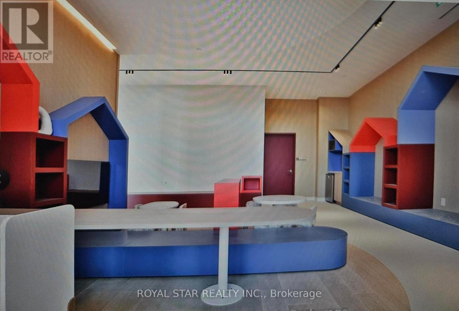 1402 - 395 Square One Drive, Mississauga, Ontario  L6B 0P6 - Photo 14 - W12535144