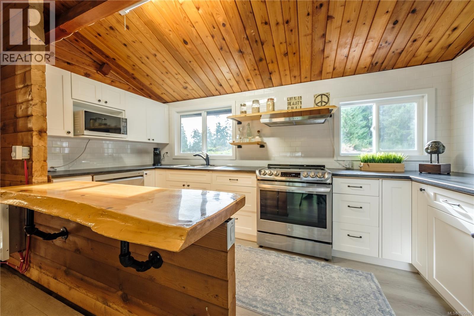 336 Hemlock Ave, Gabriola Island, British Columbia  V0R 1X1 - Photo 15 - 1020695