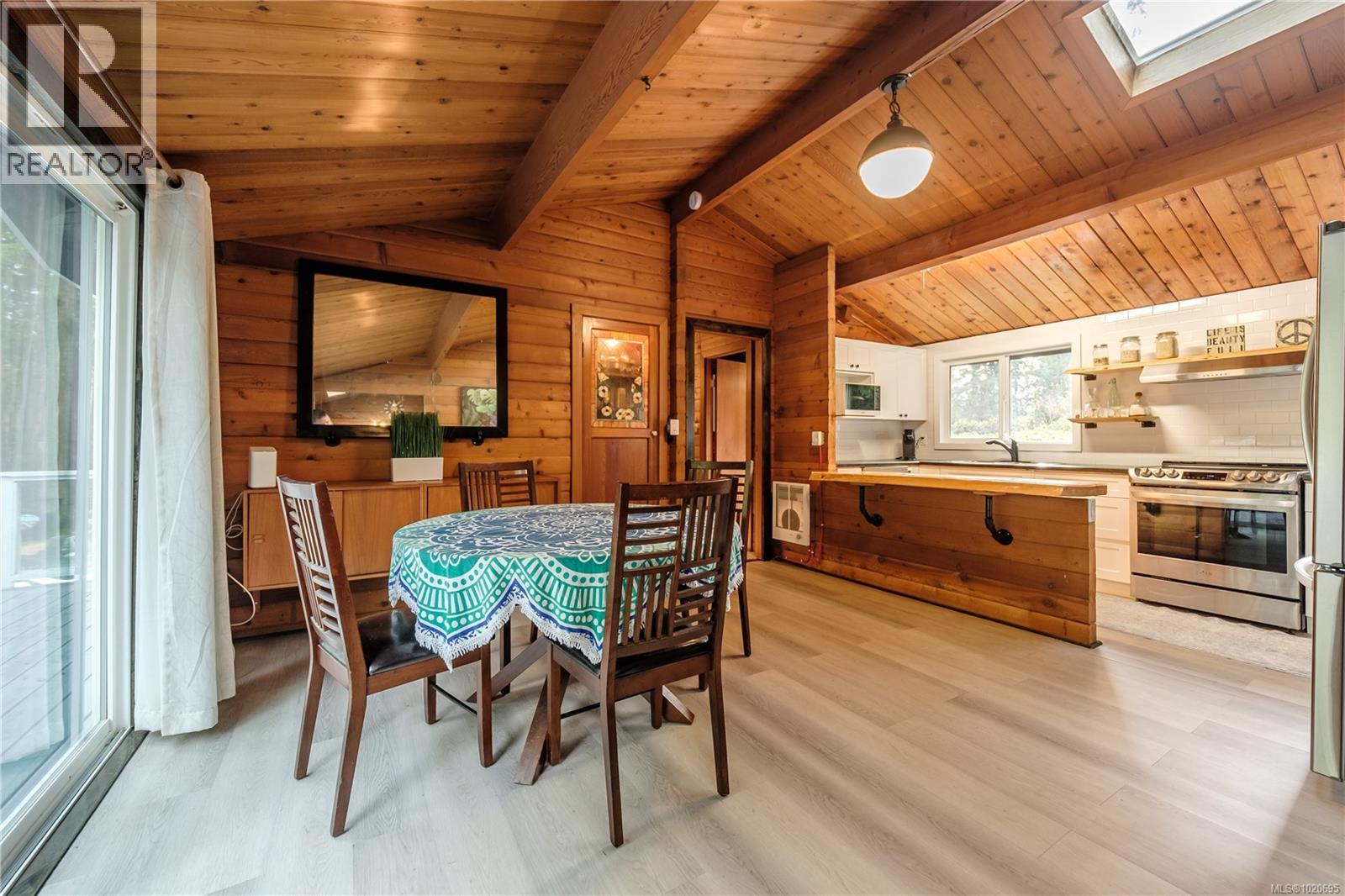 336 Hemlock Ave, Gabriola Island, British Columbia  V0R 1X1 - Photo 20 - 1020695